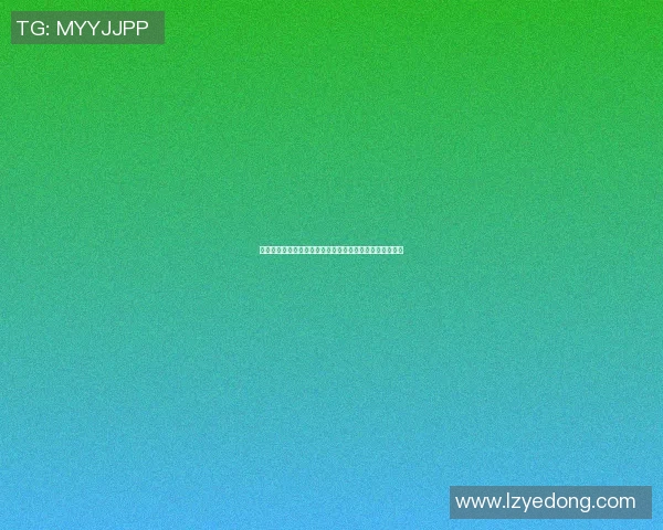 哑铃夹胸的正确做法详解与注意事项分享让你练出完美胸肌